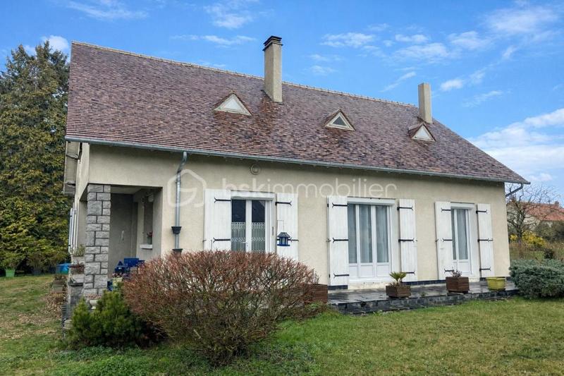 Maison - 95 m² - 4 pièces