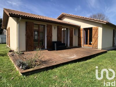 Maison - 101 m² - 5 pièces