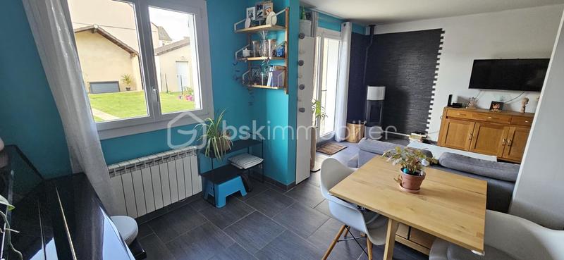 Maison - 88 m² - 4 pièces