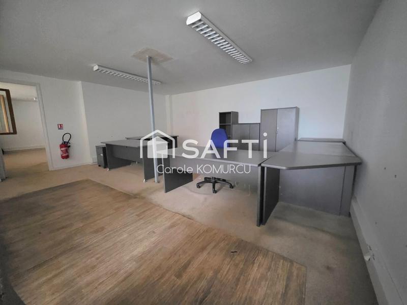 Local commercial - 91 m² - 3 pièces