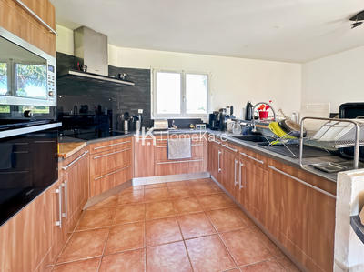 Maison - 130 m² - 5 pièces