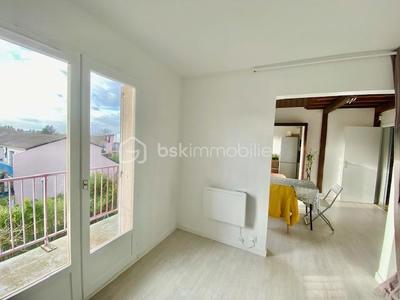 Duplex - 106 m² - 7 pièces