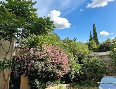 Maison - 185 m² - 8 pièces