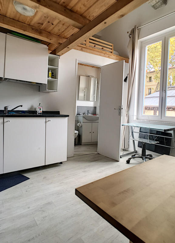Immeuble - 59 m² - 6 pièces