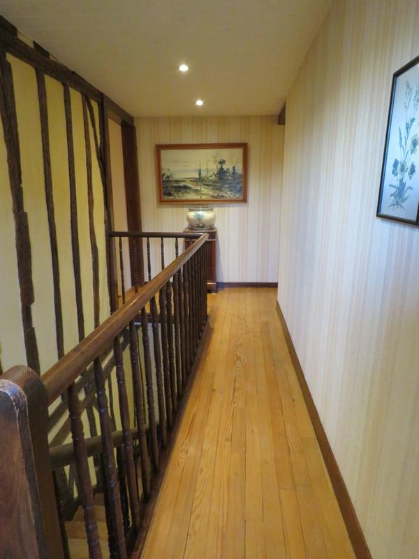 Maison - 198 m² - 7 pièces