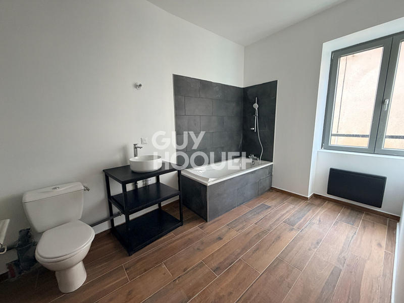 Appartement - 130 m² - 4 pièces