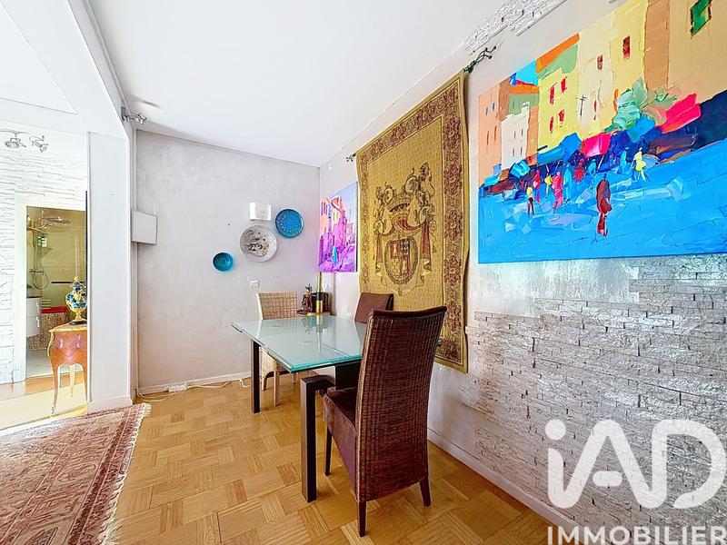Appartement - 75 m² - 3 pièces