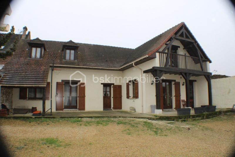 Maison de village - 136 m² - 6 pièces