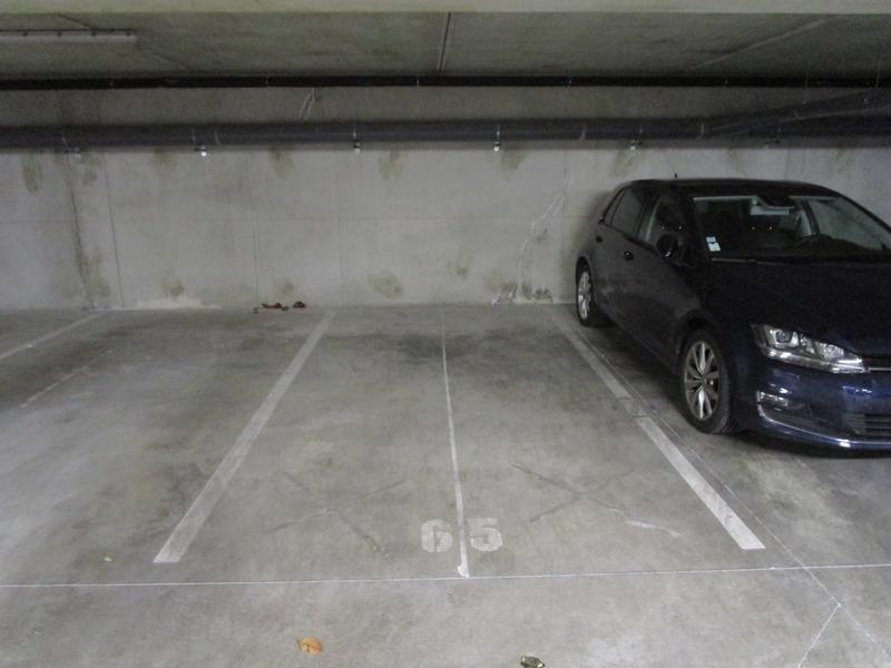 Parking - 12 m²