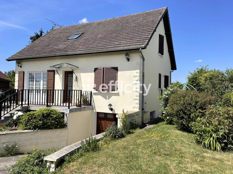 Maison - 136 m² - 5 pièces