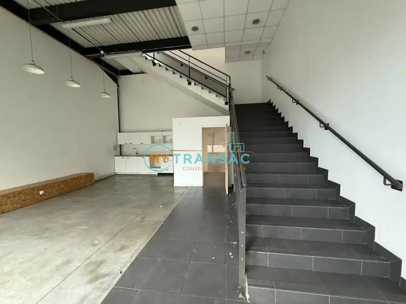 Local d'activité / Entrepôt - 1 010 m²