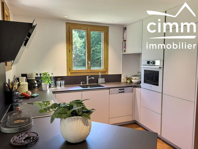 Maison - 157 m² - 6 pièces