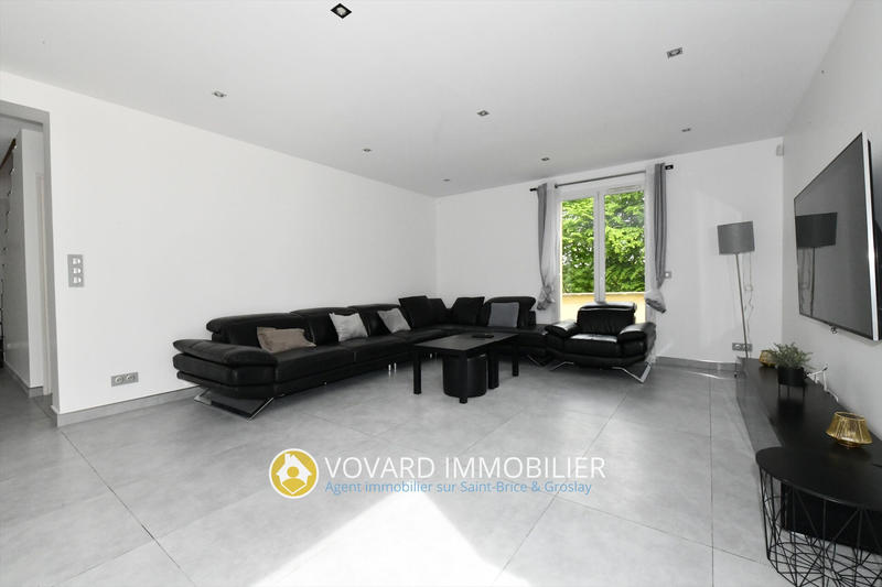 Maison - 179 m² - 7 pièces