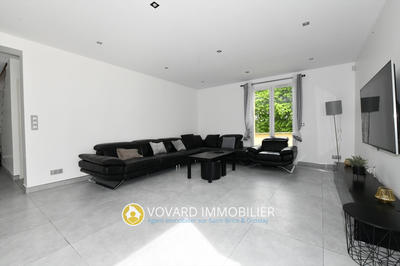 Maison - 179 m² - 7 pièces