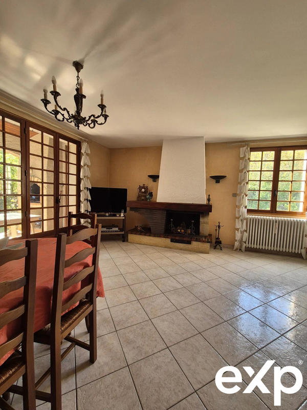 Maison - 144 m² - 5 pièces