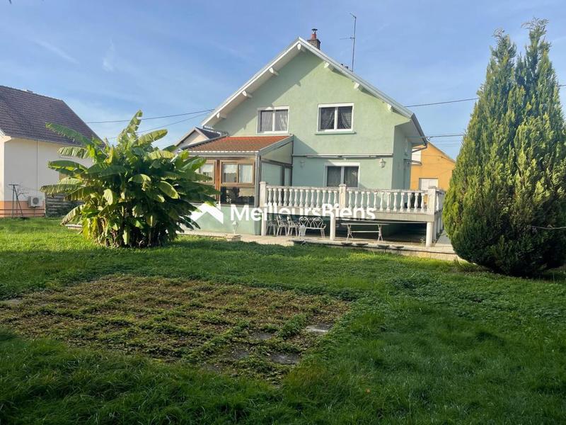 Maison - 105 m² - 5 pièces