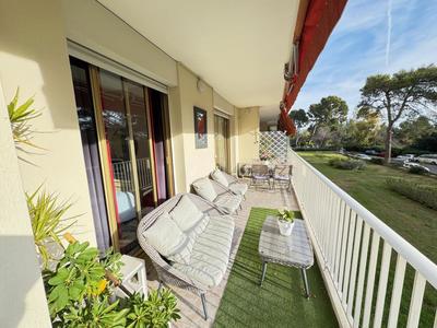 Appartement - 75 m² - 3 pièces