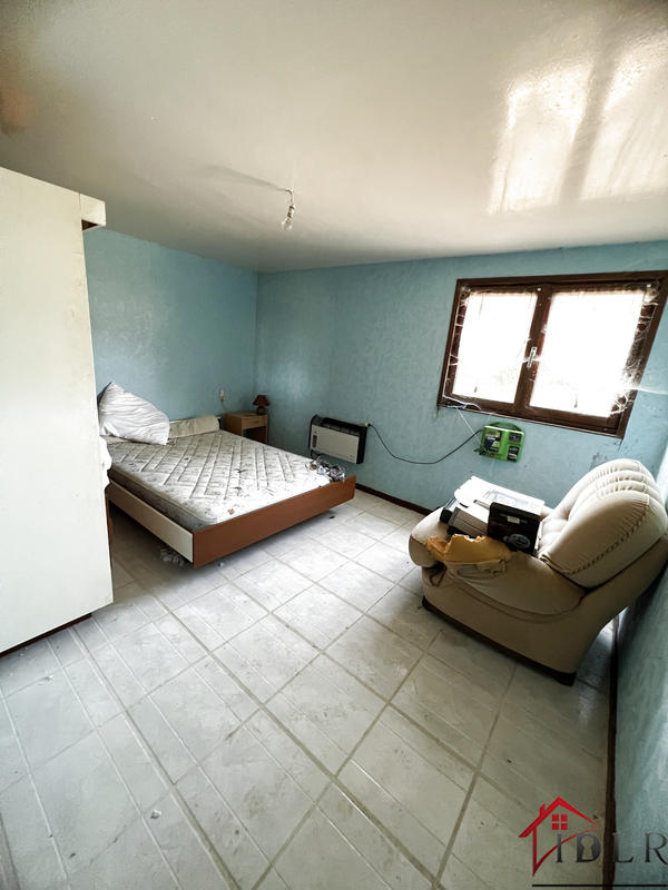 Propriété - 230 m² - 7 pièces