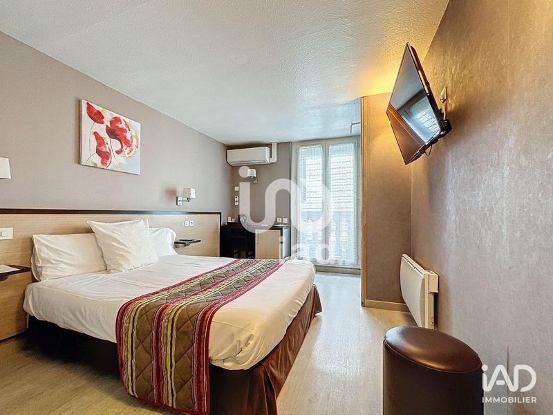 Local commercial - 1 750 m²