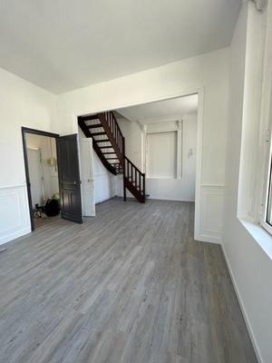 Appartement - 80 m² - 4 pièces