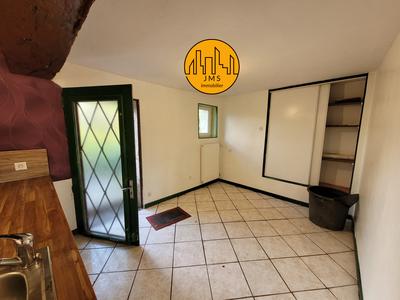 Maison de village - 75 m² - 4 pièces