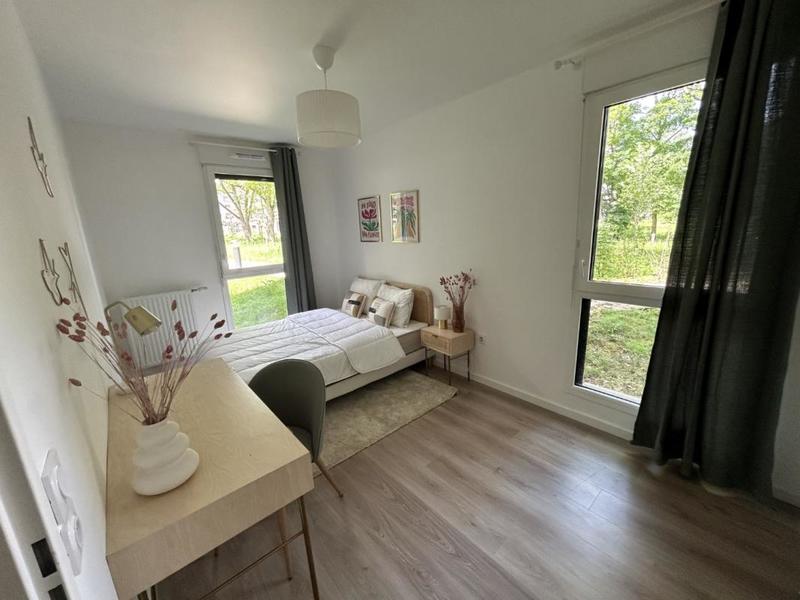 Chambre - 11 m² - 1 pièce