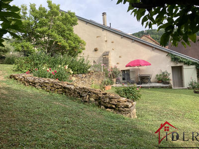 Propriété - 355 m² - 17 pièces