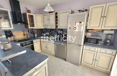 Maison traditionnelle - 130 m² - 5 pièces