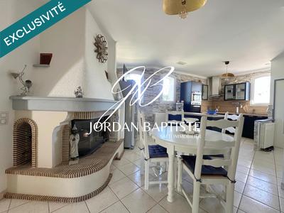 Maison - 250 m² - 12 pièces