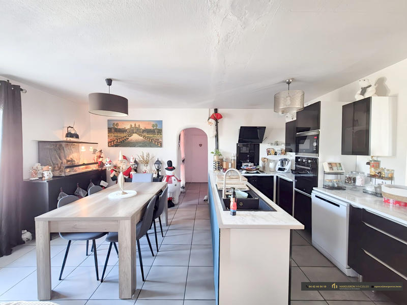 Maison - 113 m² - 5 pièces