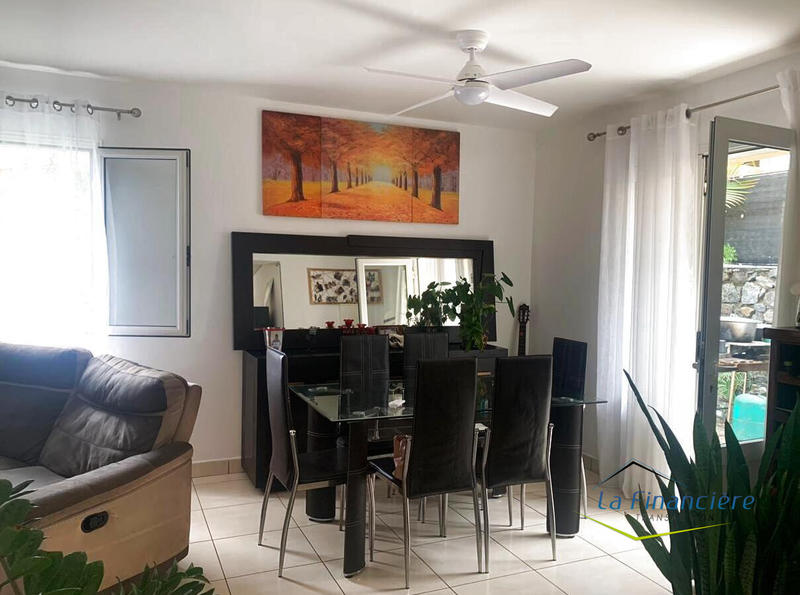 Maison - 76 m² - 4 pièces