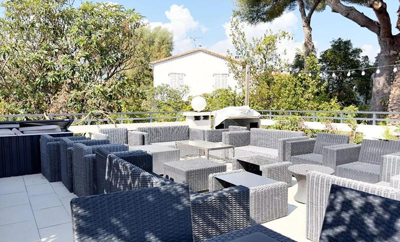 Maison - 200 m² - 5 pièces