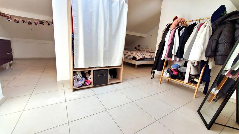 Maison - 181 m² - 5 pièces