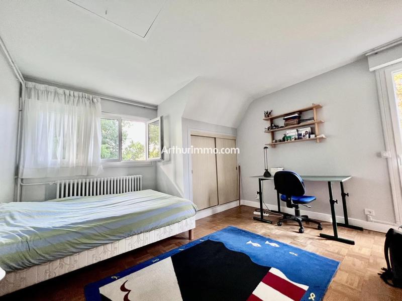 Maison - 160 m² - 8 pièces