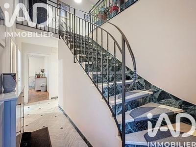 Maison - 125 m² - 7 pièces