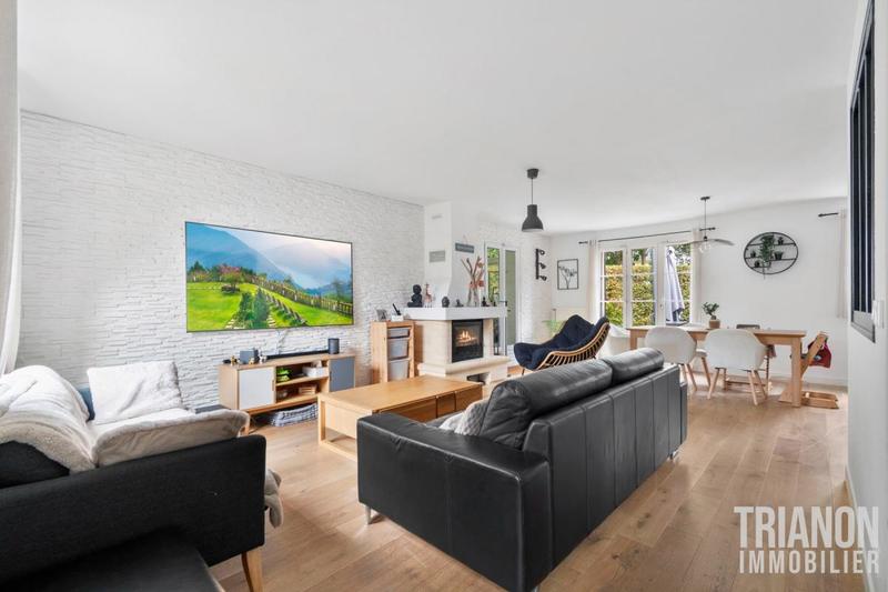 Maison - 141 m² - 7 pièces