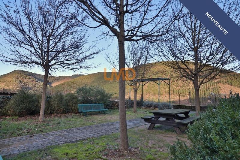 Maison en pierre - 79 m² - 5 pièces