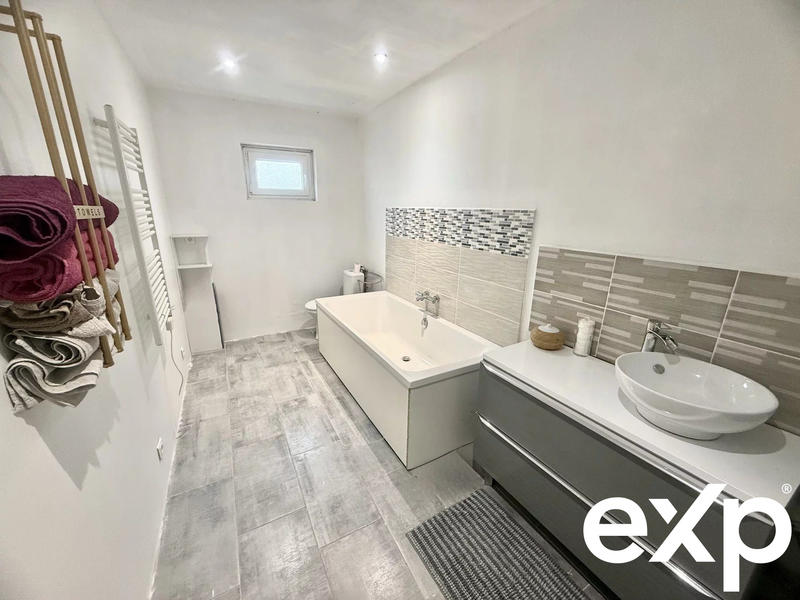 Maison - 125 m² - 5 pièces