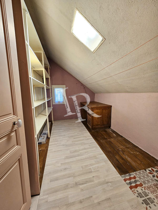 Maison - 87 m² - 4 pièces