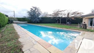 Maison - 122 m² - 6 pièces