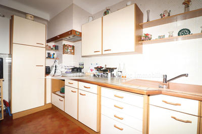 Appartement - 98 m² - 4 pièces