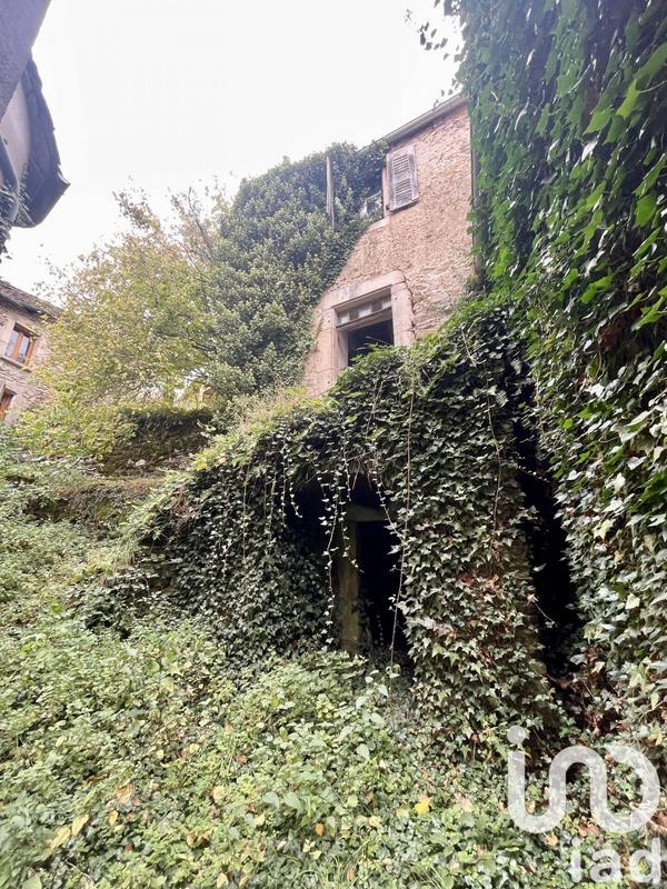 Maison - 422 m² - 8 pièces