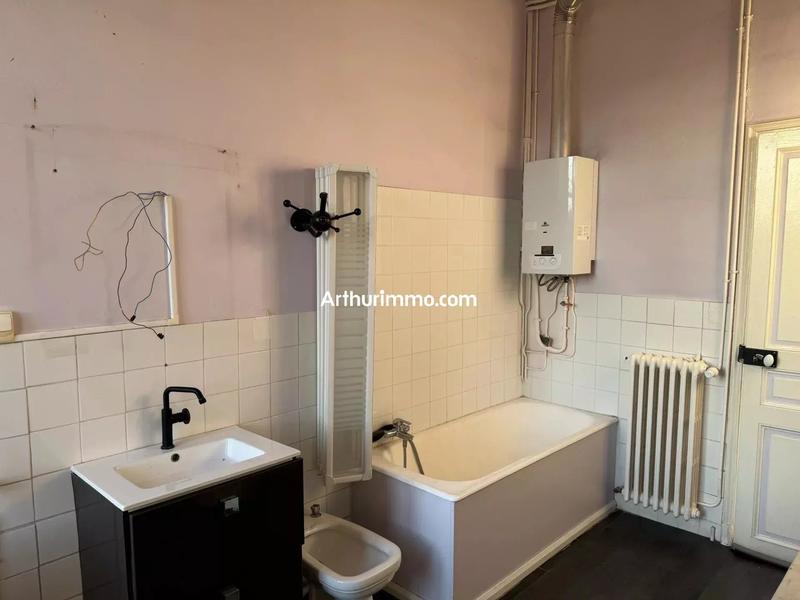 Maison - 470 m² - 16 pièces