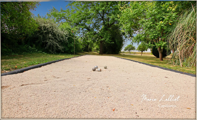 Maison - 188 m² - 8 pièces