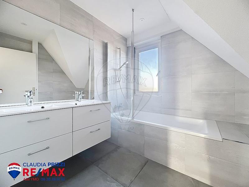 Appartement - 82 m² - 4 pièces