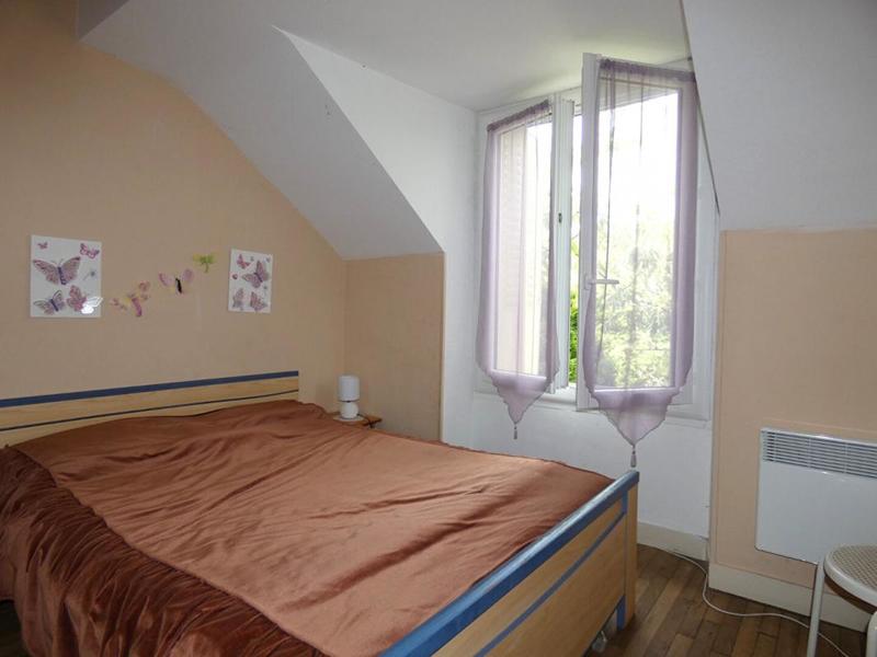 Maison - 338 m² - 13 pièces