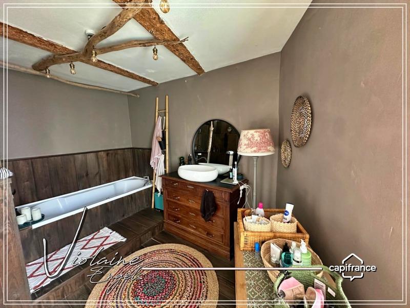 Maison de village - 105 m² - 4 pièces