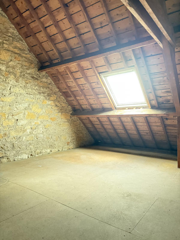 Maison traditionnelle - 121 m² - 7 pièces