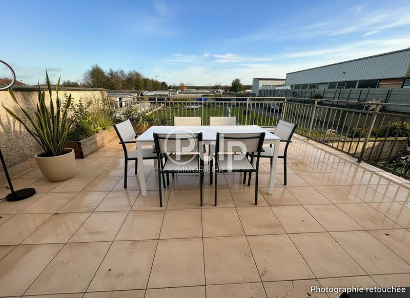 Maison - 150 m² - 8 pièces