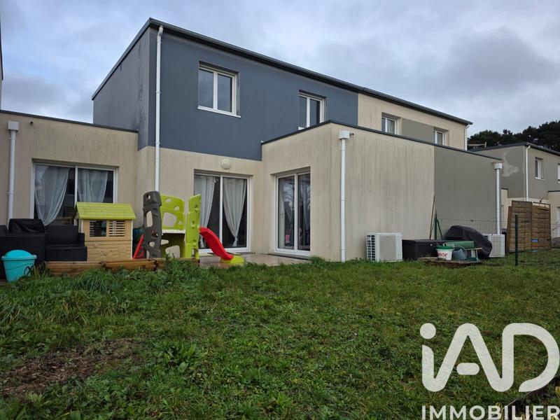 Maison - 101 m² - 6 pièces